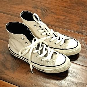 Converse Womens 7.5 Canvas Off White Chuck 70s